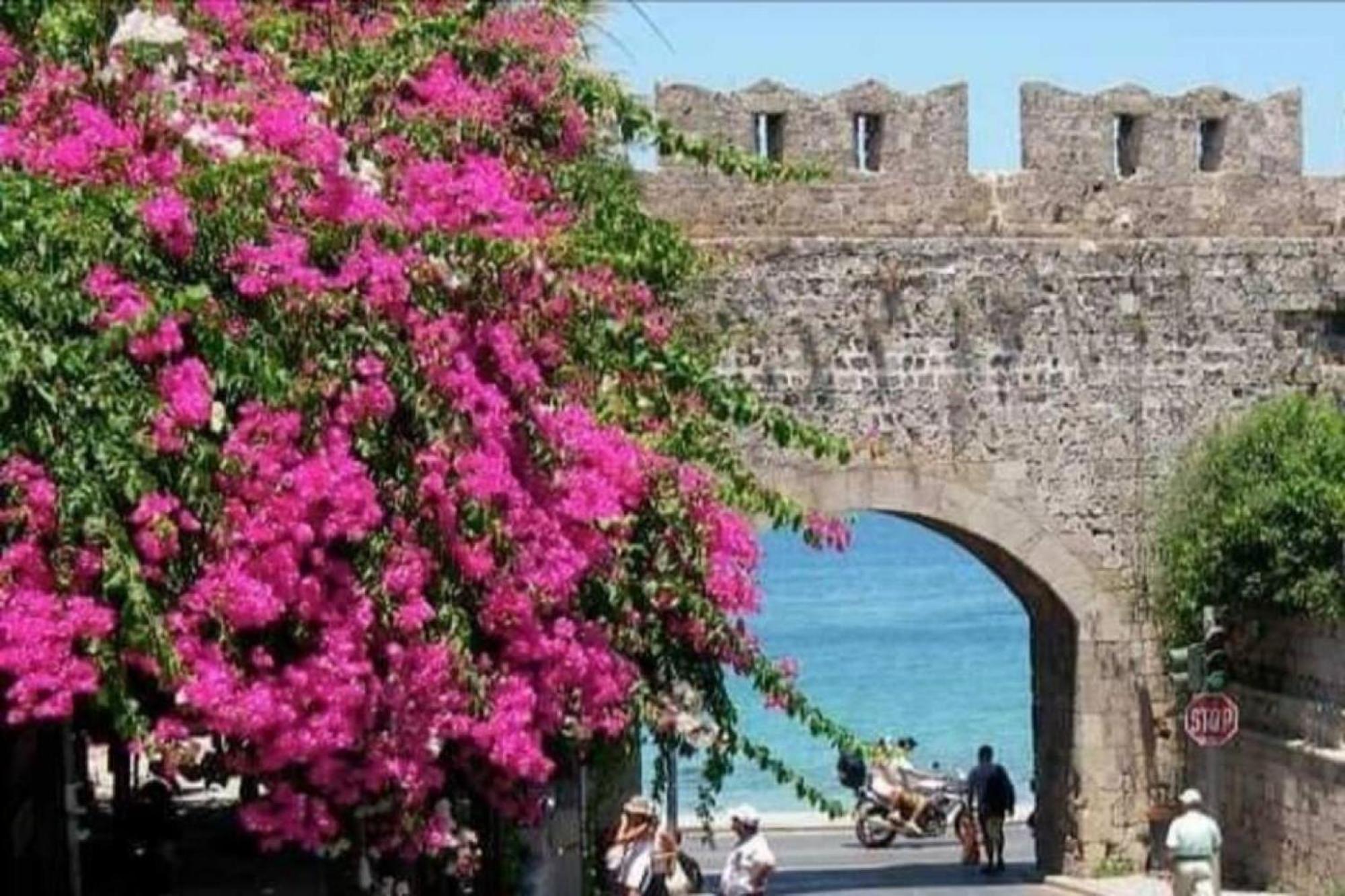 Villa Megiston House In Old Town Rhodes Rhodes City Esterno foto